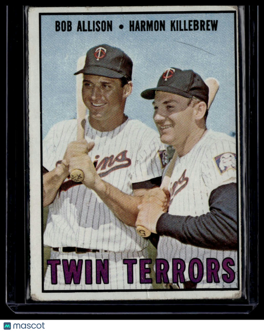 1967 Topps #334 Twin Terrors (Bob Allison / Harmon Killebrew) None